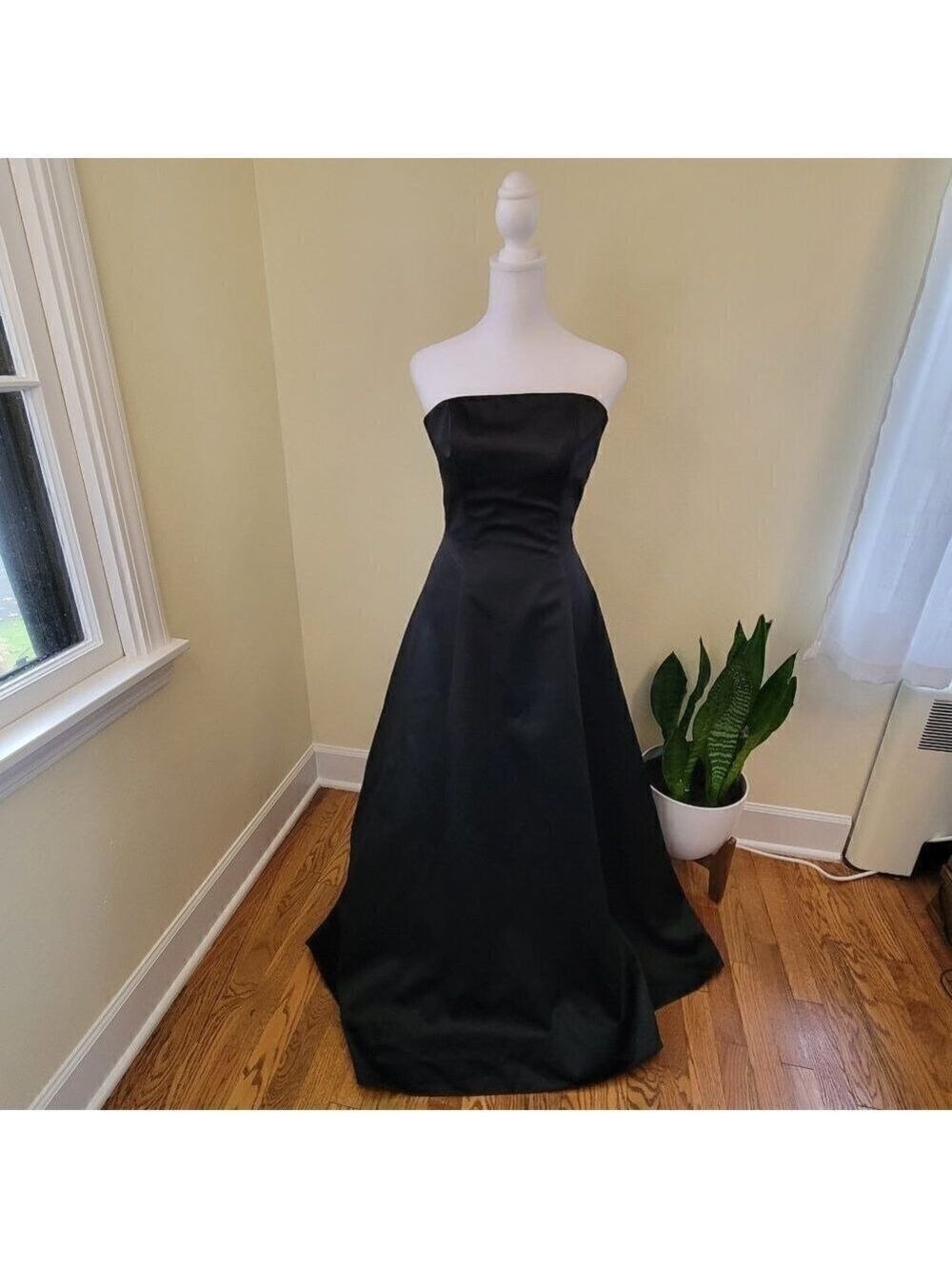 J. Peterman Strapless Black Evening Gown Fitted Waist Ladder Back Women's SZ 2 - Picture 3 of 16